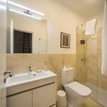 Quarto De Casal Lx Factory Homestay szállás Lisboa